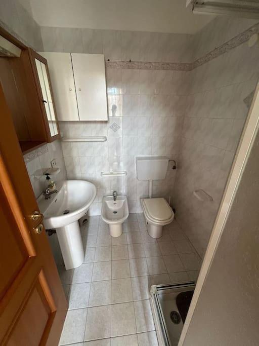 Casa Da Lucy-Monsummano Terme Villa Bagian luar foto